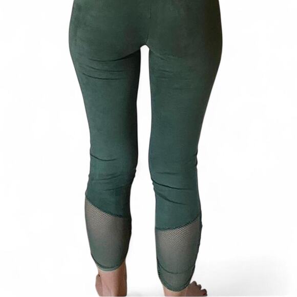 Green suede capri leggings - Picture 2 of 3